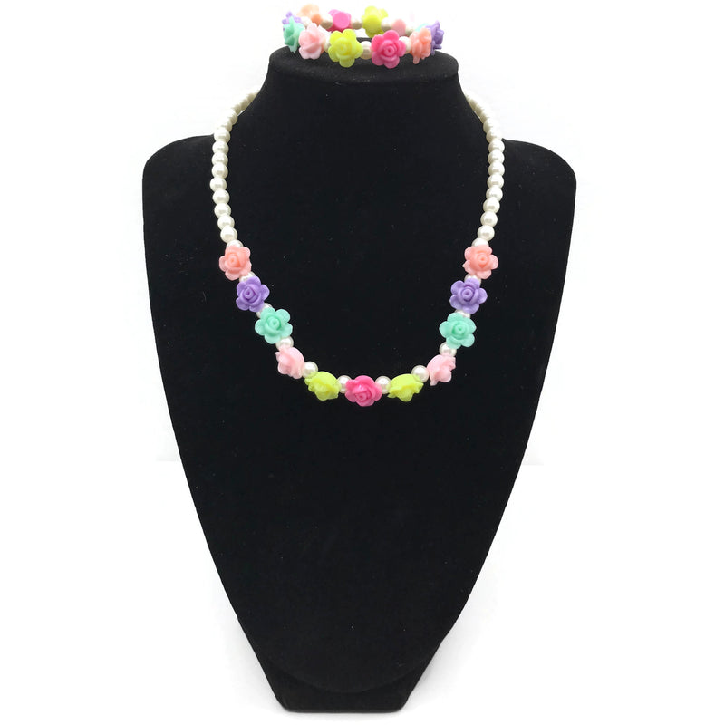 Pearls & Flowers Necklace with Bracelet Set