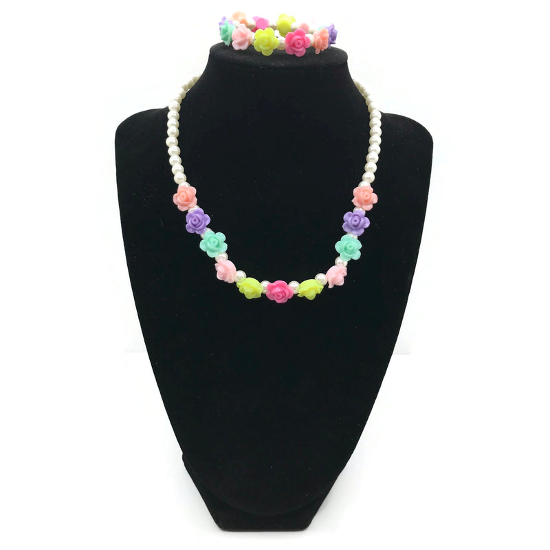 Pearls & Flowers Necklace with Bracelet Set