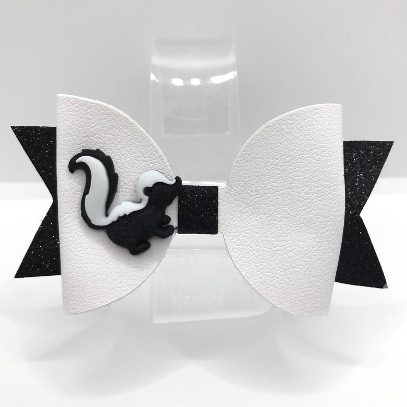 Forest Friends Skunk Hair Clip Bow